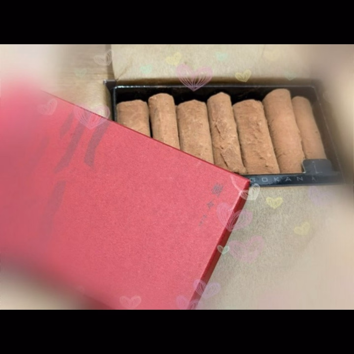 きょうです\(❁´∀`❁)

2人目のリピーターのお兄さんからチョコレートの差し入れ頂いちゃいました！
時間とお日にち調整して頂いてチョコレートまで…
もう感激すぎます😭🫶

このチョコレートめっちゃ口の中で溶けて衝撃の美味しさすぎます！
毎回差し入れ頂いちゃってほんまに幸せ♡

残りのチョコレートも美味しく頂きますね🤤
ありがとうございました！！