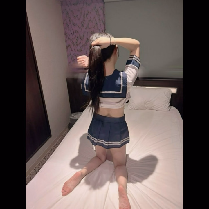 こんにちは！みりむです🎀🤍🎀

今日もご予約完売ありがとうございます☺️お兄さんにお会いできるの楽しみにしてます🎶
♥……………………………………………………………♥
13日のお礼です‎🤍
♡15時から100分本指名のお兄さん♡
今日も来てくれてありがとうございます💕

牛めしとかおにぎりもめっちゃ嬉しいし体調とかたくさんお気遣いいただいてありがとうございます😭すごく寒いのでお兄さんも気をつけてくださいね😷

次の予約もとってくれてありがとうございます♡楽しみにしてます🎶



♡17時から100分本指名のお兄さん♡
今日も来てくれてありがとうございます💕

お兄さん今日もすごいオシャレでセンス凄いな〜って思ってました！いつもの黒メインのもすごいいいと思うけど今日みたいな大人っぽい色もいいですね！

お兄さんあんまりアニメとかまた言って言ってたのに転スラとかダンダダンとか見てくれてていっぱいお話できるからすごい楽しいです( >﹏< *)早く続き出て欲しいよね！

今日の靴も凄かったしたびみたいになってて斬新だね！靴下の話した時ふたりでどこやろーってならんで無印良品出