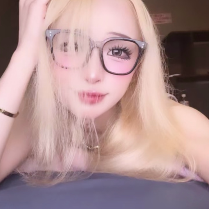 ♡お兄さん方おはようございます♡

今日ばり大雨でガン萎えやね🌀‪💦

雨の日はごろごろしながらいちゃいちゃしたりくっついてたい🫶🏻🤍

いちゃいちゃしながら一緒になんか見よ~♡

本日15.00~2.00ラストまで出勤中です🥺💗

今日もお兄さん方に会えるの楽しみに待ってます♡