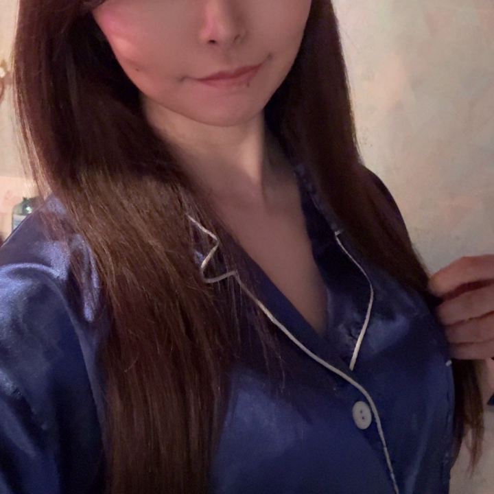 はつです🧸🩷

ｵﾊﾖｰ(o´〰`o)☀️😊🍀

今日は何だか目覚めが良い👍🩷
昨日はお兄様とも楽しめたしラジオ
生配信でもいつものお兄様と話せ
て早寝したからかなぁ？☺️✨

そして早起きしたから...

今後無いであろう9時から出勤
しまーす(՞⸝⸝ᵒ̴̶̷᷄꒳ᵒ̴̶̷᷅⸝⸝՞)💕

早起きは3本の得？って言うしね🥳

今日はただ早く出勤代わりに...

18時完🆙に変更となってるので
把握してくれたら嬉しいです🙇‍♀️

今日もお兄様とイチャイチャ
チュッチュ出来るの楽しみにし
てます₍ᐢᵒ̴̶̷̥́  ·̮ ᵒ̴̶̷̥́ ᐢ₎ぅʓぅʓ


💎はく💎