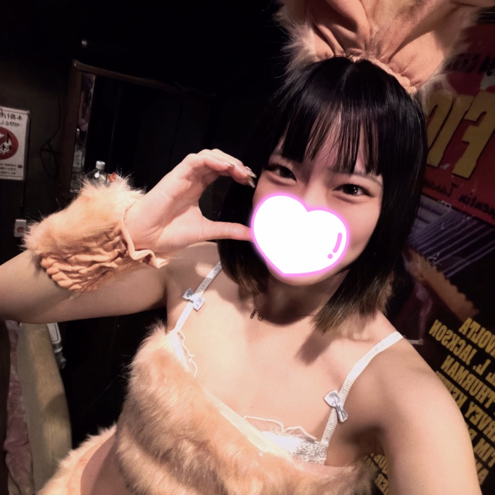 おはよーん
にこるんです✊🏻‎

今日は11時-20時でいます！
珍しく遅番に片足突っ込んでるので良かったらあそびにきてほしー！！

12時30分-90分と15時30分-約3枠空いてる！！

週末にこるんと遊ぼー🥺🫶🏻🫶🏻