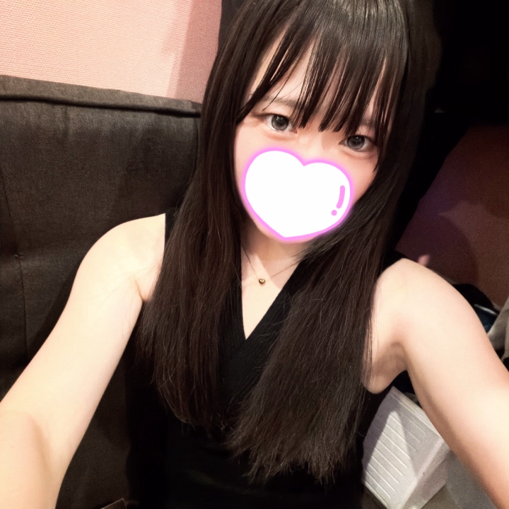 こんにちは！！
にこるんです✌️

今日も17時までいて15時30分-空きあるよん🥺

最近忙しくさせてくれてほんとーーウニありがとうございます！！
お兄さんとの予定が沢山でとってもハピなんだ〜🫶🏻

今日もお誘い待ってるねん✊🏻‎