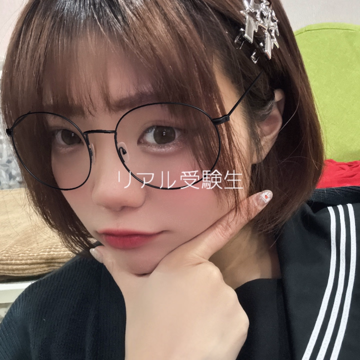 出勤してるよーん♡