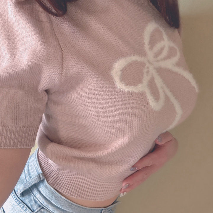 今日はどんなお兄様にお会いできるかなと、
朝から少しワクワクしています🤭✨

お仕事の合間に息抜きしたいお兄様も、
お休みをのんびり過ごしたいお兄様も💕

お時間が合いましたらぜひ遊びに来てくださいね🥰

まったりお話するのも好きだし、
ドキドキする時間も大歓迎です🤭💓

暑い日が続いているので、
涼しいお部屋でゆっくり過ごしましょう✨

本日も素敵なご縁がありますように🌷

ご予約・お問い合わせお待ちしています💕


   

ご奉仕Ⓜ️ット×バキュームFラ👅
が得意です😌💓

⭐︎Ⓜ️ット技を堪能したい方(新技取り入れました💓)

⭐︎じっくりねっとり気持ちよくなりたい方

⭐︎癒されたい方🪽‪🤍

⭐︎前立腺マッサージで内側からトロトロに溶かされたい方🫠💓

⭐︎元エステティシャンなので本格リンパマッサージもお任せください☝️✨

今月のローションの香り💜イランイラン💜
(お帰りの時、匂い残らないので安心してください❣️)