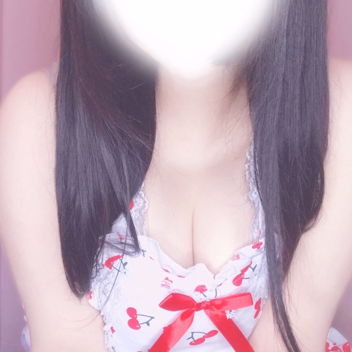 おはようございますᐡ ̳ᴗ ̫ ᴗ ̳ᐡ♡
このあと9時から出勤です✨️

朝からいるのは初めてなので
ちょっと緊張してます＞＜

今日は夕方までしかいないので
早い時間のみですが
遊んでもらえたらうれしいです🎶

お誘いお待ちしています🎀