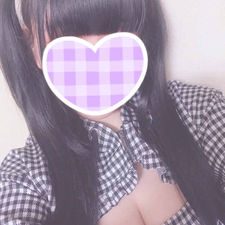 先ほどまで遊んでくれたおにいさん方
スタート枠からたくさんお誘い
ありがとうございましたᐡ ̳ᴗ ̫ ᴗ ̳ᐡ♡

優しいおにいさんばかりで
とーってもうれしいです🌸

待機しているのでこれから🈳
この後もお誘い待ってます🎀
