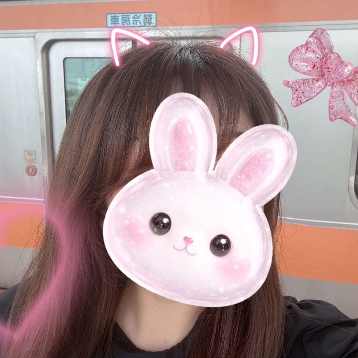 こんにちは〜
のあんです！🩵

今日は暑いですね〜
水分補給しっかりして過ごしてくださいね💕

最近ハマってる食べ物屋さんはサイゼリア🇮🇹✨
あんなに美味しいのにしかもお手頃価格なの嬉しすぎていっぱい食べちゃう🤤💕
特に！
ど定番の"ミラノ風ドリア"✨が一番好き🥰
美味しすぎてこの前は2個も食べちゃった🤣

お兄様方のついついいっぱい食べちゃうもの教えて〜🙋‍♀️
メッセージ待ってますね🩷

今日お休みのお兄様はゆっくり休んで1週間の疲れをとってくださいね💕
今日お仕事のお兄様はのあんと一緒に今日も頑張りましょ〜✨