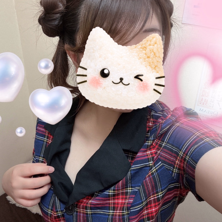 こんばんは〜⭐️
のあんです！🩵

今日もありがとうございました〜✨
初めましてのお兄様方とたくさん出会えて嬉しかったぁ🥰
お休み満喫中で幸せ空間共有できたの良かったなぁ🩷

明日は急遽お休みいただきました😣
リフレッシュ休暇です💕
お休み明けも、のあんのこと見て、会いにきてくれたらとっても嬉しいです😆💕

今日もお腹ぺこぺこ🤤
何食べようかな〜✨ハンバーグにするかパスタにするか！？美味しくいただきます😋


今日もお疲れ様でした〜✨
ゆっくり休んでくださいね🥰
おやすみなさい😴