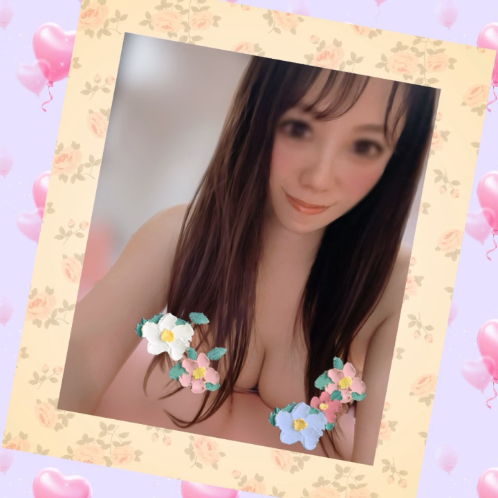 こんばんは🌙

毎月恒例にしている

煙モクモクの日があります。

今日はその日でした💨

お風呂の防カビくん煙剤

トイレの除菌消臭くん煙剤

煙のおかげでキレイにした感があります✨

水が通る場所は

キレイにしておきましょう٩(ˊᗜˋ*)و



連休中の明日と明後日、

7時から15時まで出勤します💕

濃密なひとときをぜひ💋

お待ちしていまーす(⁎⁍̴̛ᴗ⁍̴̛⁎)੭⁾⁾

ぐっない(๑˘ ³˘๑)•*¨*•.¸¸♪︎

たお