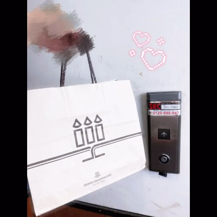こんにちは！かるあです🎶

先日も満枠で忙しくさせていただきありがとうございました！💗🫶

来てくださったお兄さんからとても美味しいお菓子もらいましたᐡ ̳ᴗ ̫ ᴗ ̳ᐡ♡
甘いの大好きなのでめっちゃうれしかったです😍ありがとうございます🙇‍♀️

本日も13時から居ます🫶
ご予約頂いているので最短ご案内が

15時10分〜になります🍀*゜

まだ🈳はあるのでかるあのふわふわおっぱいに癒されたい人は是非✨