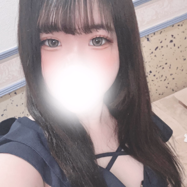 こんにちぴょーん🐥

今日も元気に24時までいるよお

昨日ぴょんのお相手してくれたお兄様、ありがとございました⭐️

今日もたくさん気持ちよくさせちゃうゾ♡