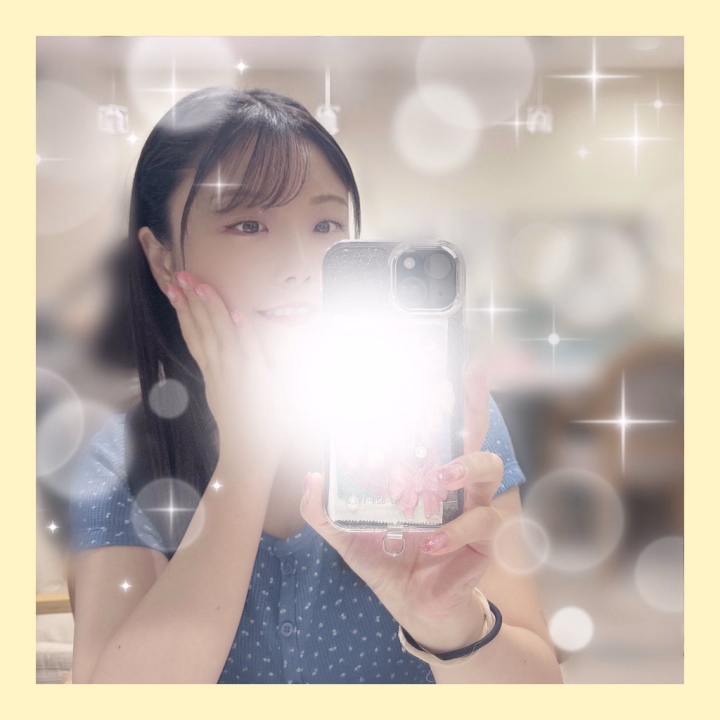 今日もヘアメイクばっちり✨️

きよら