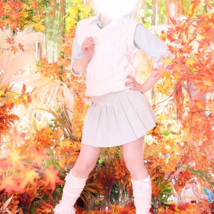 おはようございます💕
今回もお写真供養です🍁🍂

昨日のご紳士様へ届け〜😭💌

姫チャンネル、うまく交換できなかったので、次こそちゃんと交換してメッセージしましょうね🥺💕
もし気づいてくださったら、メッセージいただけたら嬉しいです🥹
本当にごめんなさい💦

持病との闘いもありまして🥺！笑
アドレナリン放出中は元気なのですが、
ふと気を抜くと……！笑

日記もなるべく書きたいのに、
副作用などで書きたいときに書けないこともあり、「なぜーーー！」となっております、笑

なるべく事前に仕込んでおきたいのですが、ひとつの日記に思いを込めすぎてしまい、気づけば限界を迎えております、笑

なのに不思議なことに、
ご紳士様にお会いすると
アドレナリンが大量放出されるのか、
とっても元気です💕

今回の出勤は早番メインですが、
遅番のお時間にお遊びをご希望のご紳士様は、姫チャンネルまたはお店へ！
お問い合わせいただけたら嬉しいです🫶

お時間はお部屋の関係もあるので要相談となりますが、できる限り調整できたらと思っております💕

本日もよろしくお願いいたします💕