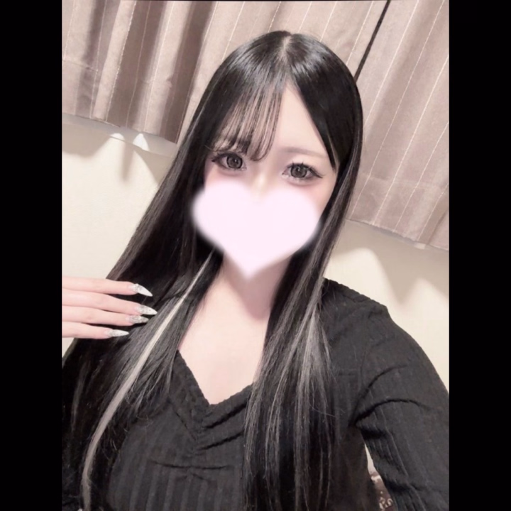 こんにちは！ひかりです💛

今日もありがとうございました🙇🏻‍♀️🩵初めての方に帰り際また来てもいいって言われるのめっちゃ嬉しい🥺🫶🏻いつでも待ってるね> ₃ <本指名の人はいつ会ってもかわいいかわいいって褒めてくれるからもう感謝だよ🙋🏻‍♀️

次は13日です！16:00~お誘い待ってます🙆🏻‍♀️