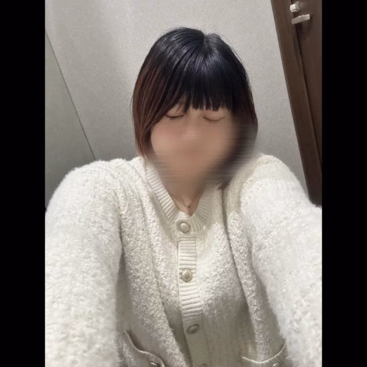 待機中だよ…💭

いっぱいくっついていちゃいちゃしたいな…💗
独り占めしに来てほしいな🥺