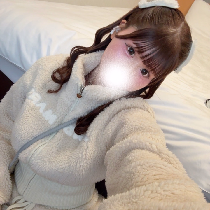 日記遅くなりました!
今日もありがとうございました👶🏻
久しぶりのお兄様と今日も会えて
嬉しかったあ~😙😙😙💕
久しぶりのお兄さんが来てくれると
続けててよかったなと思えます👶🏻
ありがとう:(꜆ •̥ ω •̥ ꜀)::(꜆ •̥ ω •̥ ꜀):💕
まだ辞めないつもりではいるので
よろしくお願いいたします😙