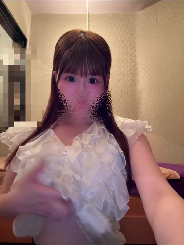 お兄様からの提案で
私服でお迎えしてみた♡
すきですかー？（｡･ω･｡）💚