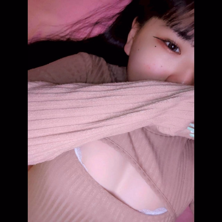 こんばんは！

昨日会いに来てくれたお兄さん、ありがとうございました🙂‍↕️✨

楽しい時間を過ごせて嬉しかったです😸🤍

明日7:00〜17:00で出勤です！

ぜひお時間合うお兄さんいましたら、お待ちしてます🌷