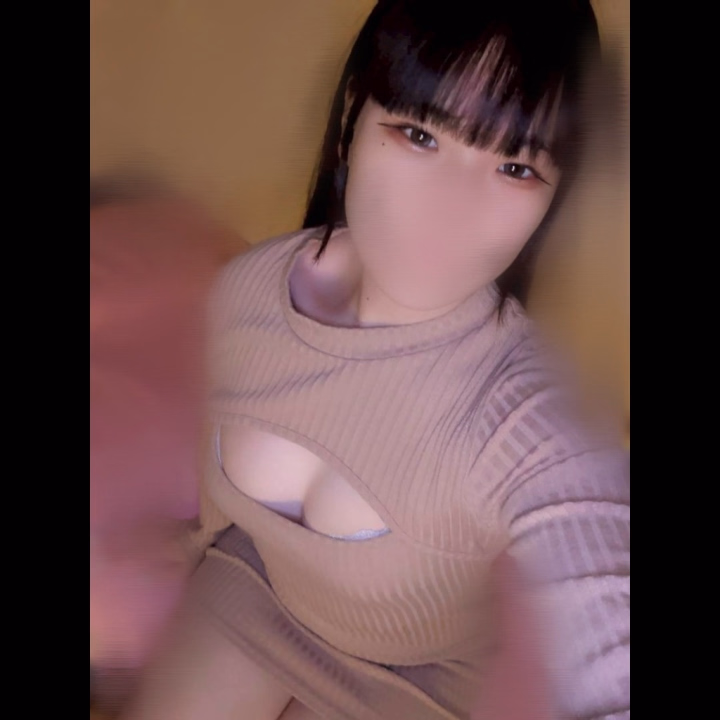 こんばんは！

本日会いに来てくれたお兄さん、ありがとうございました🙂‍↕️✨

今日も楽しい時間を過ごせて嬉しかったです😸🤍

まだまだ慣れないこともあるけど、頑張ります🙂‍↕️✨

また会えたら嬉しいな🌷

次回は11日の7:00〜22:00で出勤します！
