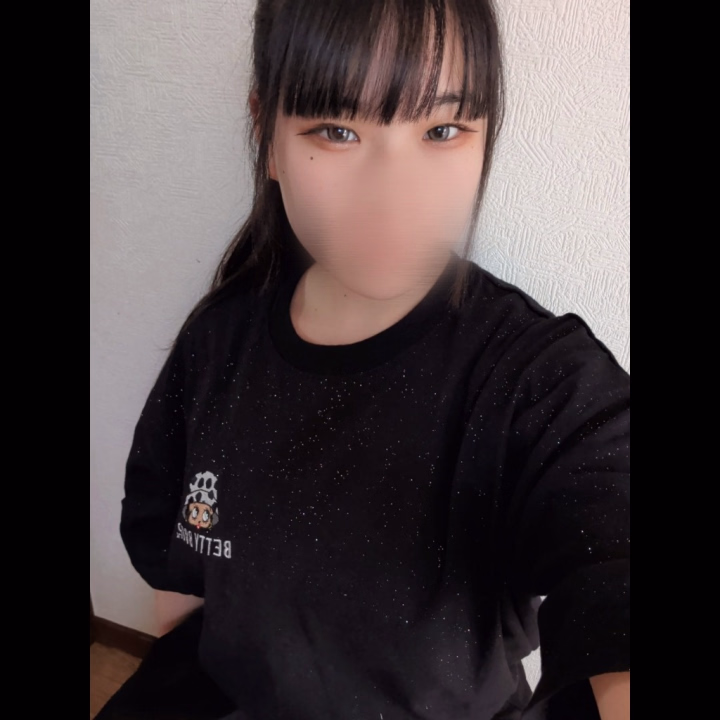 こんにちは🌷

今日は短い時間でしたが、会いに来てくれたお兄さんありがとうございました🙂‍↕️✨

なんだかあっという間に終わっちゃった😳

明日は7:00〜16:00で出勤します！

お待ちしてます😸🤍