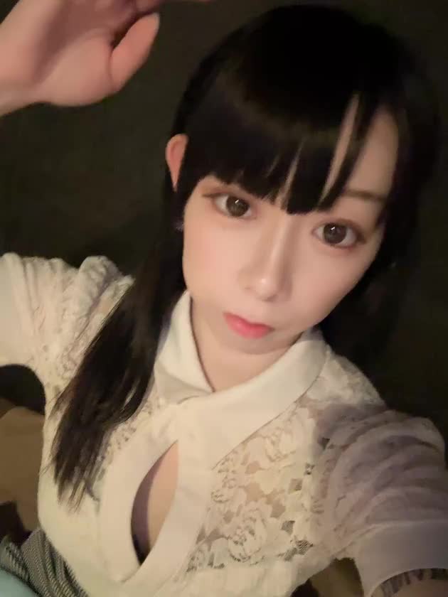 お兄さん達にみむのこと知ってもらおうの会‼️

🩵好きなもの🩵
ちいかわとシナモン!!
白くてかわいいものが好きです♡

女の子アイドルも大好きで
＝LOVEの音嶋莉沙ちゃんが推し🩵


好きな食べ物はお寿司🍣
だけど貝類生物は食べられないから
蒸しエビとたまごとツナサラダを
永遠と食べてますΨ( 'ч' ☆)🍣

甘いものも大好きでカスタードクリームたっぷりのシュークリームが大好物です(ᐢ ˙꒳​˙ᐢ )💕



おにいさんたちのことも沢山知りたいから
すきなものや好きなこと沢山教えてねჱ̒⸝⸝•̀֊•́⸝⸝)🩵