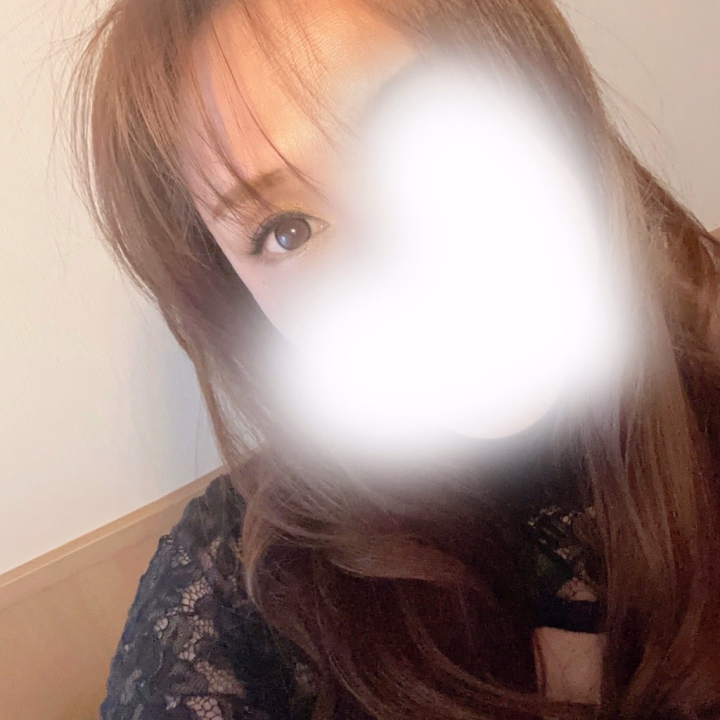 10日から出勤するよ‼️
イジメて欲しい奴いる❓