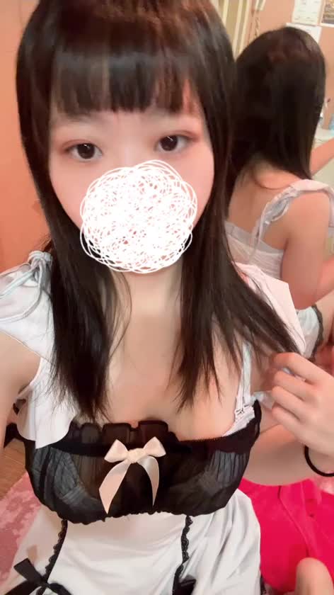 声出そうと思ったんだけど恥ずかしくて👉🏻👈🏻

生ボイスはあるのかな？

声に自信ないので会った時に感想教えて♡
