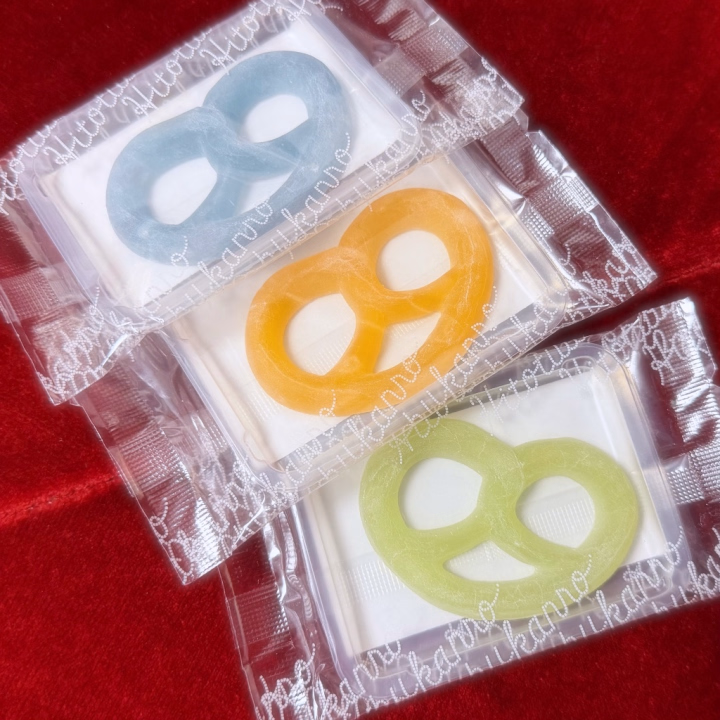とってもかわいいお菓子をもらいました🍬
可愛すぎて食べるのもったいな…となっています🥹

きのうもたくさんありがとうございましたっ！
ゆののこと前から気になってた〜ってお兄さんがいて、シフト確認して予約してくれたって言ってくれたのとってもうれしかったな！🎵

仲良しさんもはじめましてで指名してくれたお兄さんもありがとう´т ‧̫ т ̀💘
また会いに来てくれるのまってる！

きのう実は21時までの予定が急遽24時までに変更になってヘトヘトゆのさんだったけど、おにいさんたちが偉い！てたくさん褒めてくれたからがんばれたよᴗ ·̫ ᴗ )♩

ヒメチャンネルにご連絡くださる方も多くてとってもうれしい気持ちです…！

今月はたくさん頑張るぞ✊🏻と思っているので数日だけだけど平日も出勤してます！

後日シフト載せるのでチェックしてね🌟