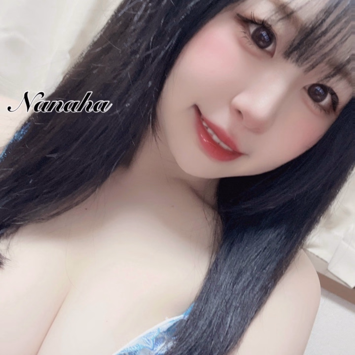 最終日、
出勤しましたっ🥰

本日も
9:00～24:00
出勤してますっ🥹🫶🏻

最終日、
幸せいっぱいな思い出を
たくさん作りたいので、
ぜひ会いに来てくれたら
とっても嬉しいです🥹💕

お誘いお待ちしておりますっ🥰