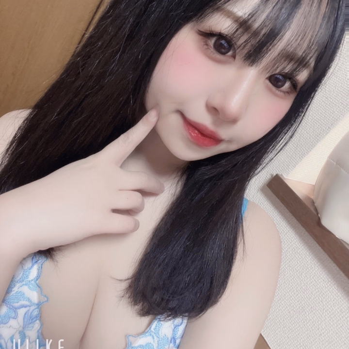 先ほど遊んでくれた
お兄さん、
ありがとうございましたっ🥰

たくさん優しくじっくり責めて
お兄さんのこと
たっぷり気持ちよくしちゃった🤭💗

たくさん気持ちよくなってくれて
とっても嬉しかったよぉ🥹💕

本日このあと
24:00まで
お誘いお待ちしておりますっ🥰