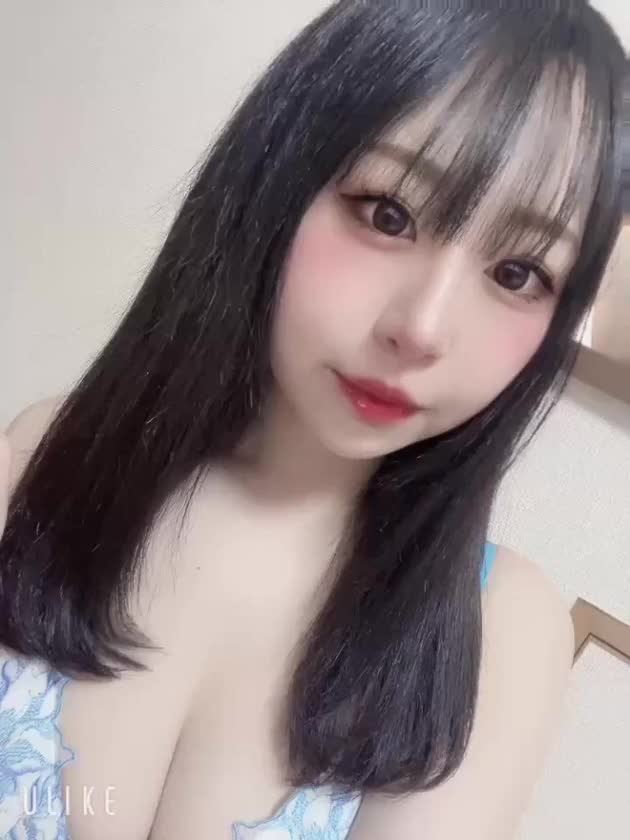 本日後半も
ななはとたぁ～くさん
イチャイチャして
幸せいっぱいな時間を
過ごしちゃお🤭💗

会いに来てくれたら
ななはに癒されること
間違いなしだよ🥰

24:00まで
お待ちしておりますっ🥹🥹🫶🏻