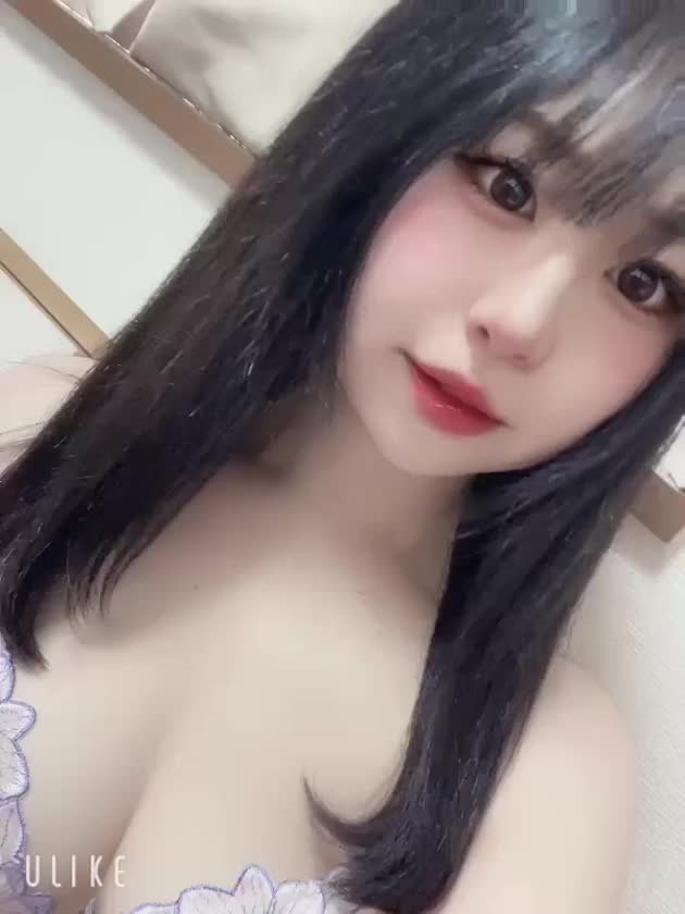 本日空き枠
まだまだございますっ🥰

9:00～24:00
出勤するので、
ぜひ会いに来てくれたら
とっても嬉しいです🥹💕

一緒にイチャイチャ甘々な時間を
過ごそうねぇ🥰

お誘いお待ちしておりますっ🫶🏻🫶🏻
