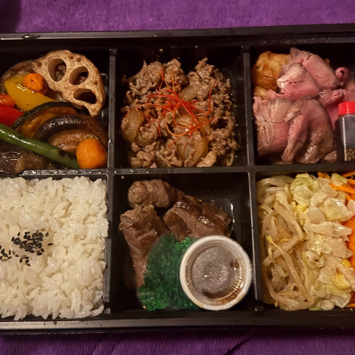 今日休憩ないからって
差し入れ食べさせてくれてありがとう（ ᵕ̩̩ ᵕ̩̩ ）‪‬
おいしかったー！