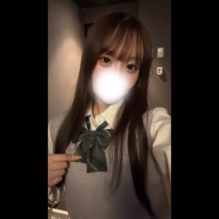 おはようございます！ひじりです🎀

松山2日目✌🏻
台風すごいので会いに来てくださる方、
お気をつけてお越しください😭😭
待ってますので(T_T)