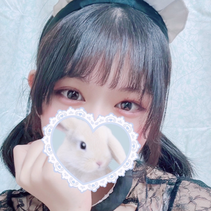 おひさです(*´˘`*)♡

お店変わって現在は大阪京橋にあるラビットでどエロいバニーちゃんやらせてもらってます🐰*⑅♥

これからはいちごちゃんとしてよろしくね💕︎

ただいまっ❣️