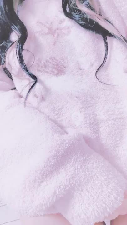 無修正ver.꒰ᐢ⸝⸝⸝⸝ᐢ꒱♡

AVっぽく言ってみたかっただけだけど(´-ᴗ-⸝⸝ก )︎💕
リクエストいただいたので前のイベントのときの動画の編集なしバージョンです！
前のイベントみんな私以上にめちゃんこ張り切ってくれたからまたイベント出たらみんなが頑張りすぎちゃうんじゃないか心配で全然イベント参加できてなかったんだけど、たまにだったら出てもいいんじゃないかなと思いつつあります(,,> <,,)

検討中です！お楽しみに💗
