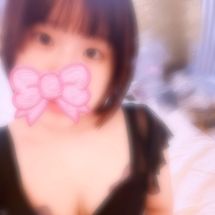 おはよう〜なつです‼︎


今日も元気いっぱいです( ⁎ᵕᴗᵕ⁎ )


15時までいるので会いに来てね‧₊˚⑅♥