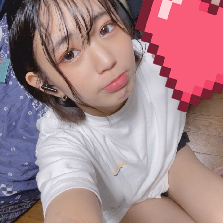 お久しぶりです！
しばらく体調不良でおやすみしてました😭

報告が少し遅れちゃったんですけど
12.13と水戸の方に出勤します💗
会いに来てね〜💗