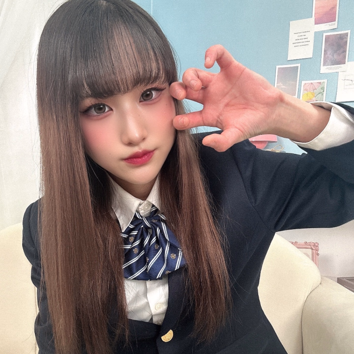 🌟出勤しました〜！🌟

今日もアラン、お兄さんに会えるの楽しみにしてたよ💕

お兄さんと一緒に過ごせる時間、大切にしたいなぁ😍
アラン、お兄さんの気持ちいいところ、いっぱい教えてほしいな🥰

アランの体、お兄さんの心の形にピッタリ🧲ハマるように頑張るね！

💋会いに来てくれたら、いっぱい気持ちよくしてあげるね💋

お兄さんとのエッチな時間、想像しただけでドキドキしちゃう...😳💓

🌸お店で待ってるね🌸