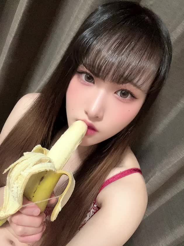 お兄さん💕 アランのこと、いっぱい可愛がってほしいな😘
ぎゅーっと抱きしめて、キスして…💏 そして、アランのカラダを優しく触ってほしいの😻

恥ずかしいけど、お兄さんにだけは特別なことをしてほしいの💓 アランの敏感なところを、優しく、でも激しく攻めてほしいなぁ…😍💦

こんな風に求めるアラン、好きになってもらえるかな？🥰 お兄さんに会えるの、楽しみにしてるね😉💕