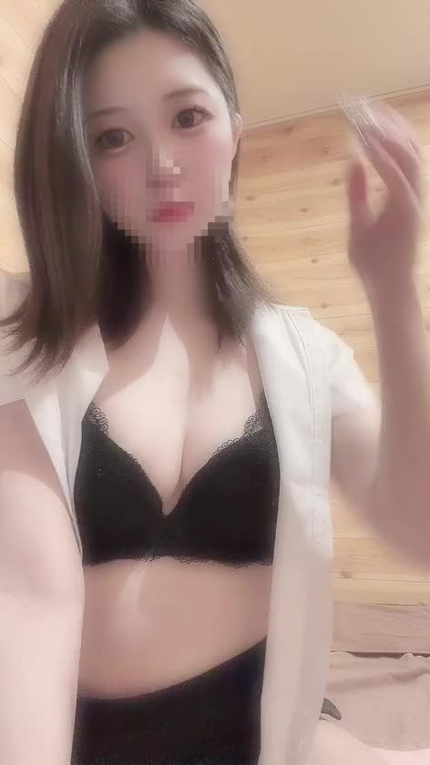 おはよ☀︎

ゆあ出勤してます😉🤍

癒されにきてみませんか？///