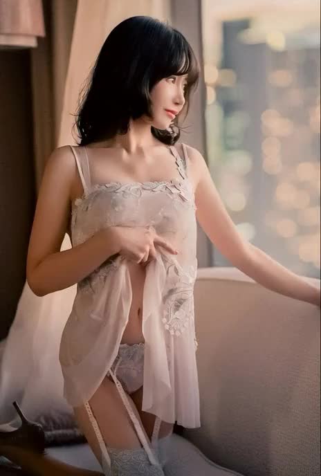 キレイなお姉さんいかがですか？