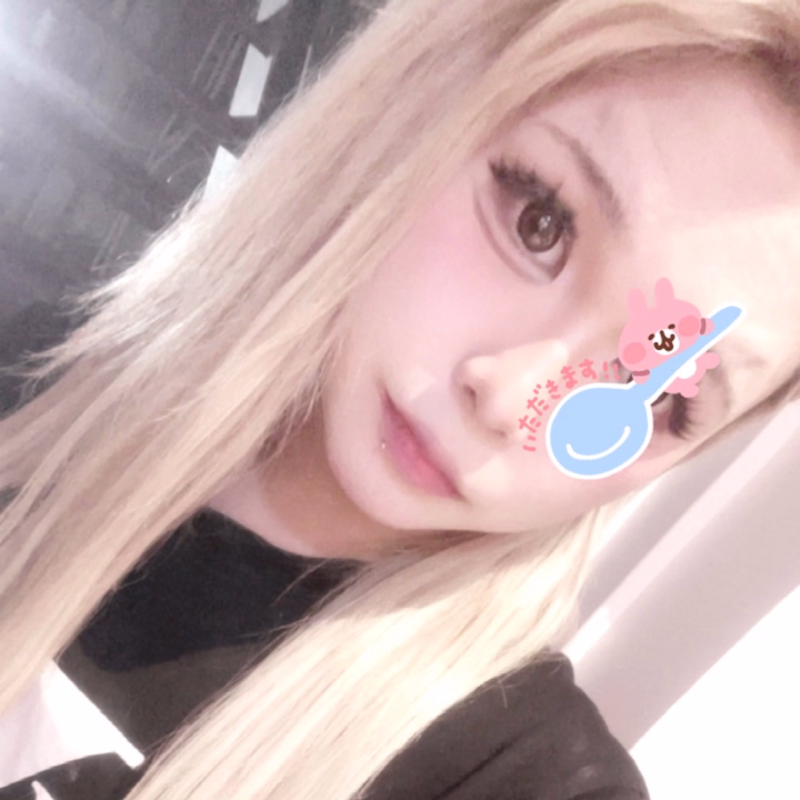 新規お兄さん特殊チクビ開発コース
60分指名ありがとうございました💕

初めてのニューハーフだったらしくて
初めてにしてくれて超Happy🤤です

トレーニーマッチョお兄さんで
超~ドMで可愛いかった🥺💕

めっちゃお喋りもしてくれて
喋るの好きなつづりちゃんなので
沢山お喋りしてくれて幸(ᴖ ̫ᴖ  )♪

シャワーの時点でおちんちん大きく
しててとってもやらしかった、、🥺
シャワー中後ろから、ぎゅっと、
しながらチクビ責め💕

腰ヘコしててドエロかった🤤


沢山べろべろチューして💕
色んな体制でお兄さんのチクビを
レロレロ、クリクリした、🥺💕

おちんちんも何回も何回も
イきそうなのにたっくさん焦らして、
いっぱい寸止めして、沢山
可愛いがっちゃった🥺💕


最後にわ2日溜まった分の精子を
亀頭責めでいっぱいクチュクチュして
たーくさん濃いのを、ぶしゃっと

出してて見てるこっちも超～
気持ち良かった🤤

次わAFだね💕
また待ってるよ変態さん💌🤍