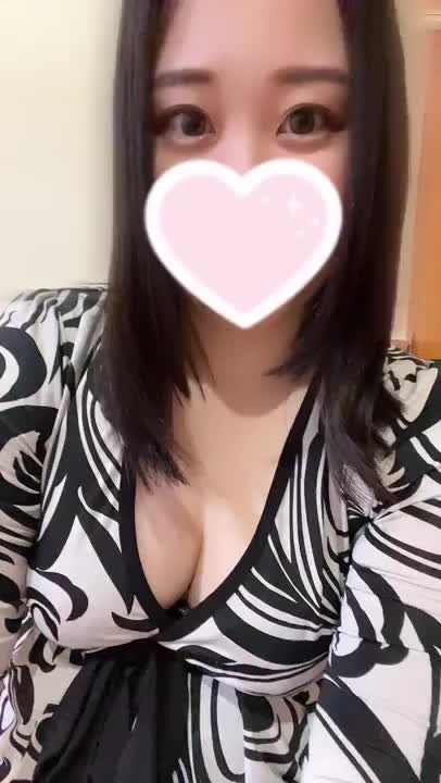 こんばんは、明菜です♡
本日もありがとうございました🥰
また会えるのを
楽しみにしてるね🩷
-次回出勤-
明日3/23(日)12時〜18時受付
よろしくお願いいたします🙇‍♀️💕