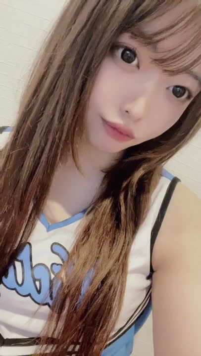 動いてるるりかさん
どうですか？🤭


なんか写真撮るの下手なのか
写り悪すぎて
実物の方が絶対良い‼️って
よく言われます😓


すこしでも
実物の雰囲気伝わったら
うれしい🥹🌟



るりか