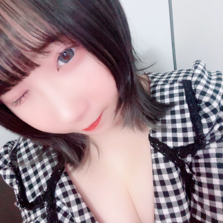6月末～7月前半のシフト、

変更する予定です！！！！！

水戸に行こうかなぁ〜って🥰


確定したらまたお知らせするね💕︎