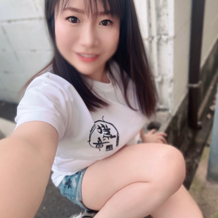 (❁⃘•ω•)ﾉおはようございますっ～♪




朝までぐっすり寝て
スッキリ(*´ч ` *)


いい朝を迎えております🐤☀️𓈒𓂂𓏸



朝ごはんしっかり食べたら
準備始めちゃいまーす🎵💕






今日は12時から出勤します🌼*･

事前のご予約もありがとう🙌🏻︎‪💕

【24日】
13時50分～
ご予約受付中🙆🏻‍♀️❤️



おにぃさまにお愛出来るの
楽しみに待ってるね🫶🏻💗😘





紫音💜なつきᵕ̈*