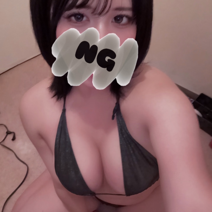 またまた写メ日記、更新が少し遅くなってしまいました💭

今日はいつもより、可愛く撮れている気がするのですが…いかがでしょうか？🫶

本日お会いした65分のお客様✨
前から興味があった鍼灸のお話をたくさん教えていただいて、とても楽しい時間を過ごせました😊
知れば知るほど奥が深くて、ますます興味が湧いてきました🎵

それから…少しだけ大人っぽく💋
豊満なボディで、たくさん気持ちよくなっていただけたら嬉しいです…♡
やさしく、心地いい時間を一緒に過ごせたらいいなと思っています🥰

ラストまでお待ちしてます‼︎