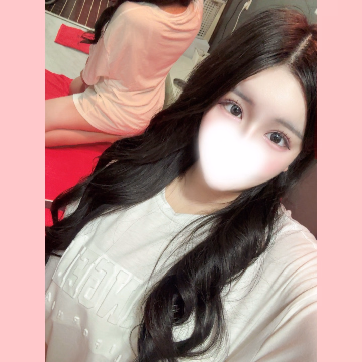 週初めのお仕事お疲れ様だね🫶🏻
頑張ったお兄さんいっぱい癒してあげたいなっ♡

りりなのきもちいところでヌルヌルにしてもいい❓❤️

24時まで出勤しているので、予約お待ちしてます💕