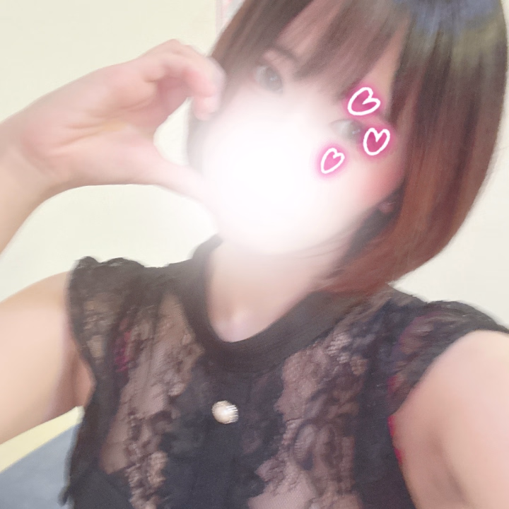 S様♡
ありがとうございました♡

安定の仲良しさん♡
ほんと出勤するって言ったら
会いに来てくれるの嬉しかったです！

やっぱり安心できます♡
時間かけて会いに来てくれて
ありがとうございました♡

もちもちワドルディも触り続けます笑

お話しすぎたけど楽しすぎて
すみません💦

3連複当たったら教えるね～！！笑


ありがとうございました♡